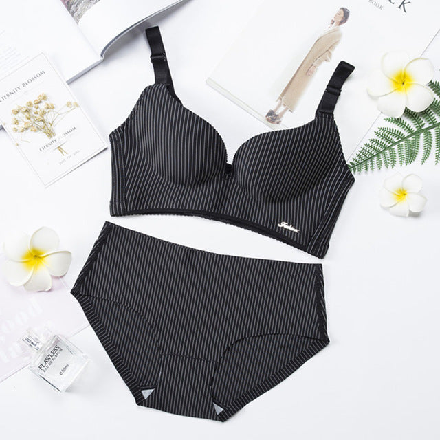 Best Romantic Temptation Bra Set Women