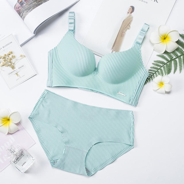 Best Romantic Temptation Bra Set Women